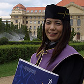 ピアニスト・窪田さやか・ハンガリー国立デブレツェン大学大学院修士課程修了式